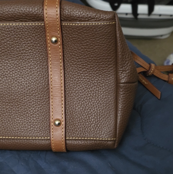 Dooney & Bourke Bristol satchel w/accessories - Picture 8 of 13